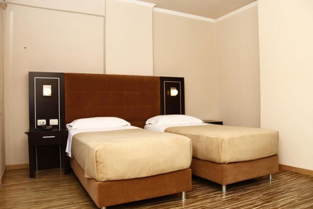 Hotel Nais Beach Durres Luaran gambar