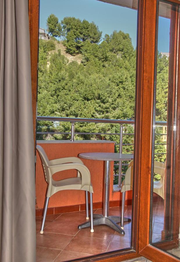 Hotel Nais Beach Durres Luaran gambar